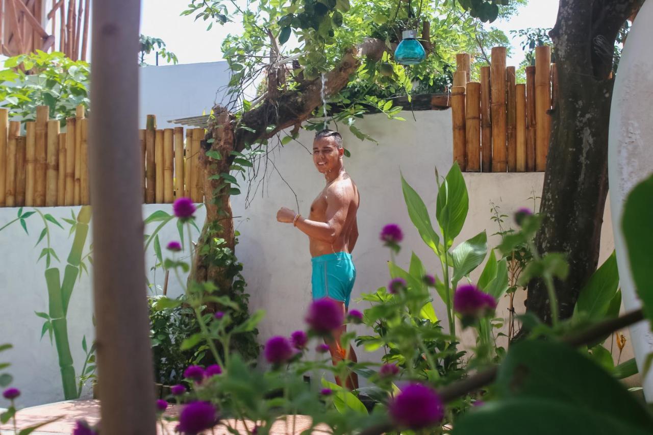 Shanti Surf Camp El Paredón Buena Vista Kültér fotó