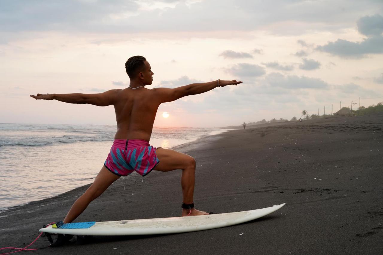 Shanti Surf Camp El Paredón Buena Vista Kültér fotó