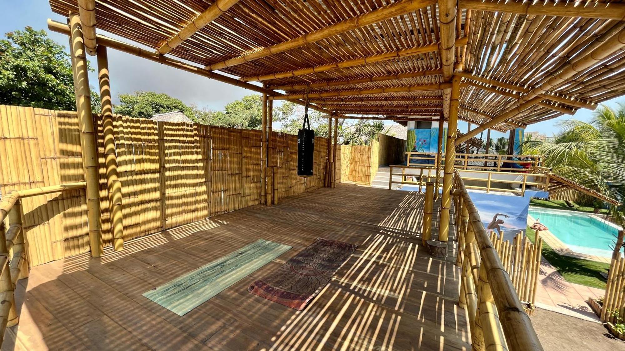 Shanti Surf Camp El Paredón Buena Vista Kültér fotó
